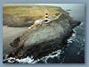 Faro sulla punta della scogliera